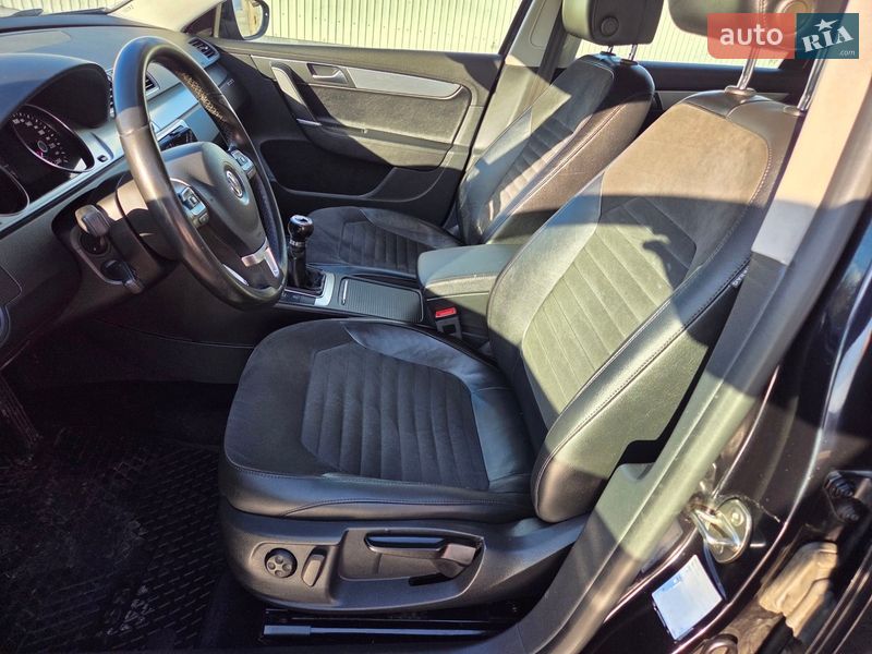 Универсал Volkswagen Passat 2013 в Харькове