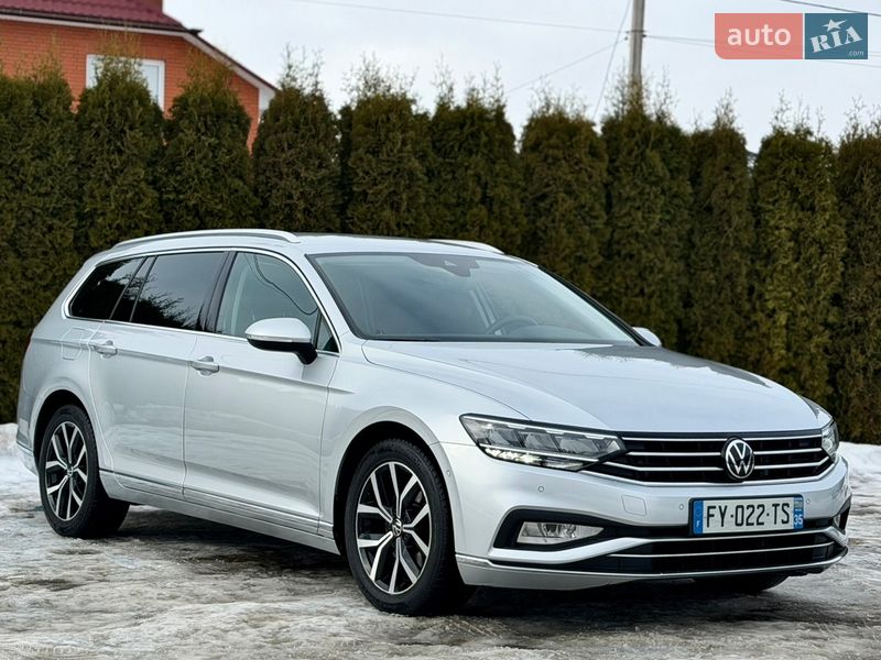 Универсал Volkswagen Passat 2021 в Луцке