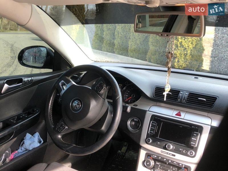 Универсал Volkswagen Passat 2010 в Самборе фото 17 Универсал Volkswagen Passat 2010 в Самборе