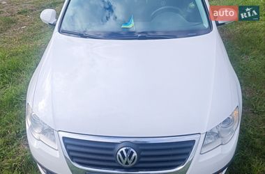 Универсал Volkswagen Passat 2008 в Запорожье