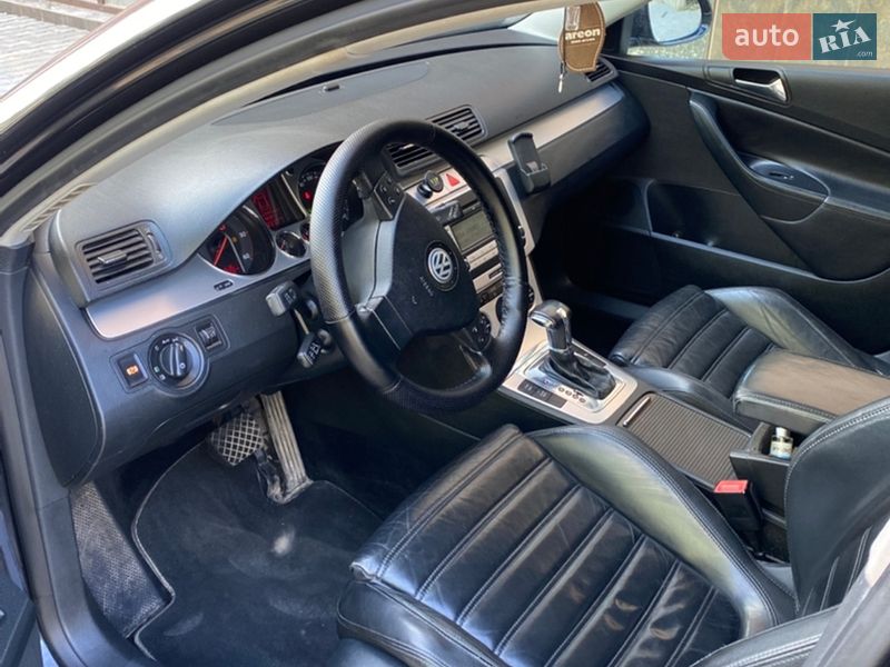 Універсал Volkswagen Passat 2008 в Чернівцях