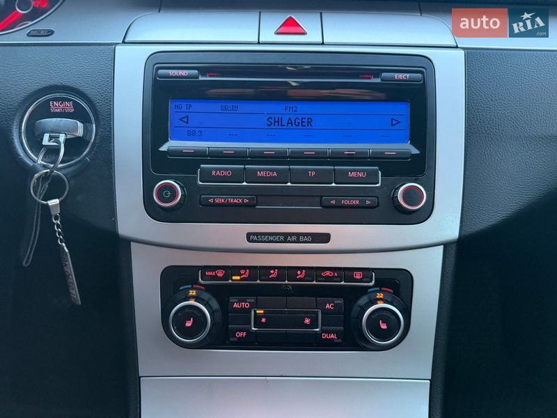 Универсал Volkswagen Passat 2009 в Ровно