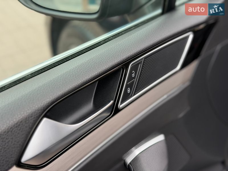 Универсал Volkswagen Passat 2016 в Ровно