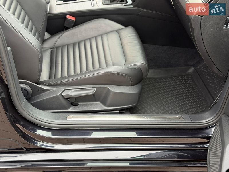 Универсал Volkswagen Passat 2016 в Ровно