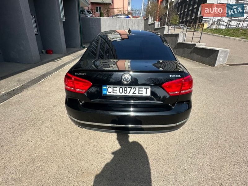 Седан Volkswagen Passat 2014 в Черновцах