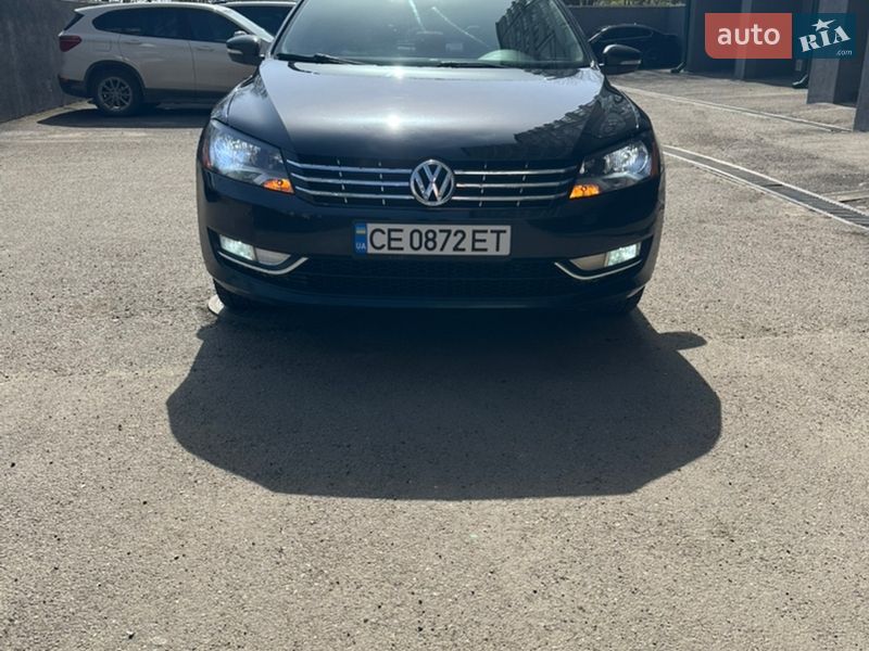 Седан Volkswagen Passat 2014 в Черновцах