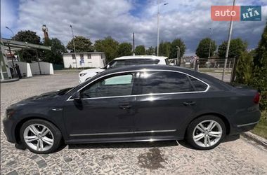 Седан Volkswagen Passat 2016 в Львові