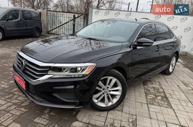 Седан Volkswagen Passat 2020 в Дніпрі