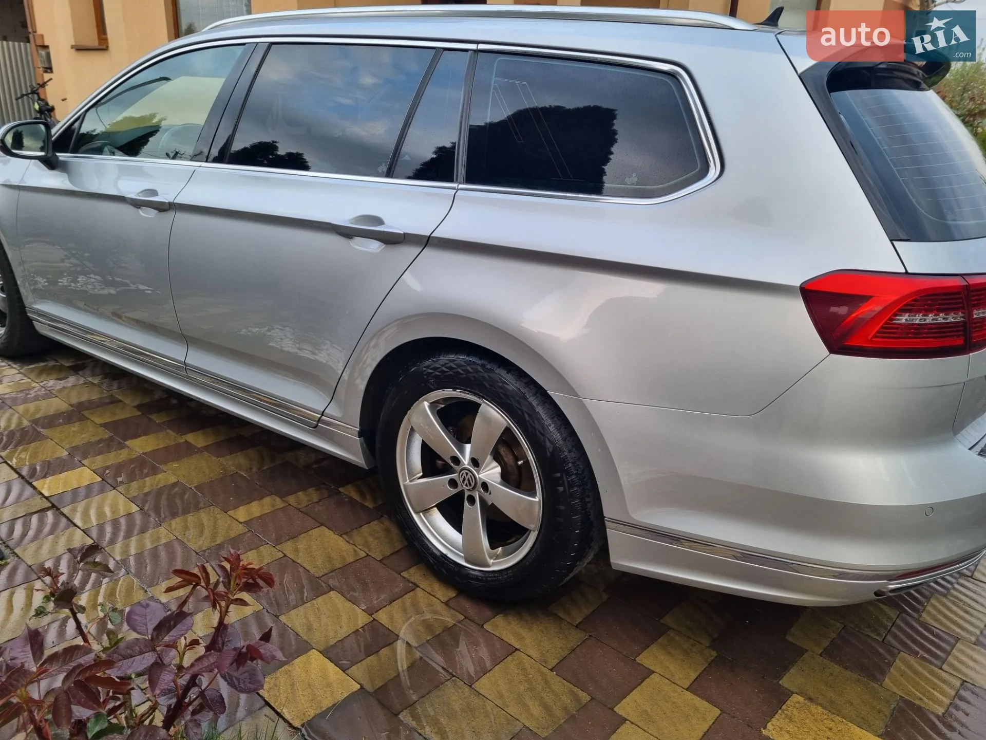 2015 Volkswagen Passat - мініатюра 9