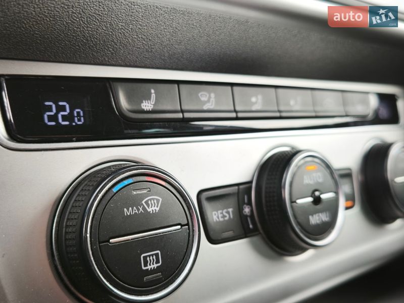 Универсал Volkswagen Passat 2016 в Львове