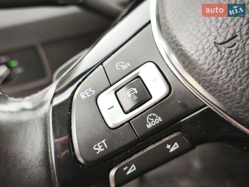 Универсал Volkswagen Passat 2016 в Львове