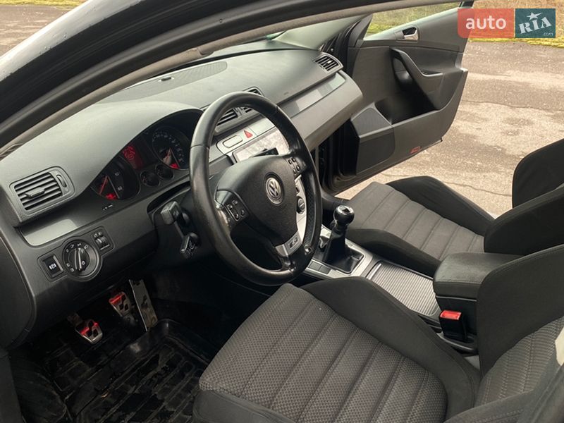 Универсал Volkswagen Passat 2006 в Любешове