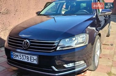 Універсал Volkswagen Passat 2013 в Сумах