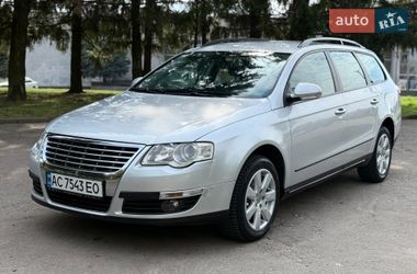 Универсал Volkswagen Passat 2006 в Ровно