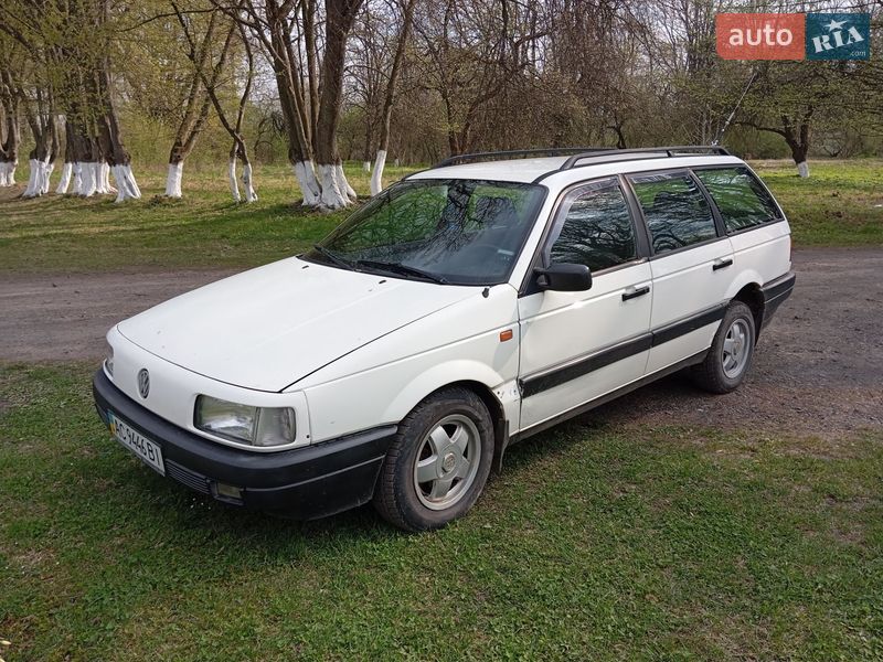 Volkswagen Passat 1993