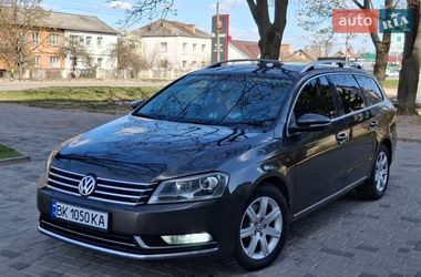 Универсал Volkswagen Passat 2011 в Березному