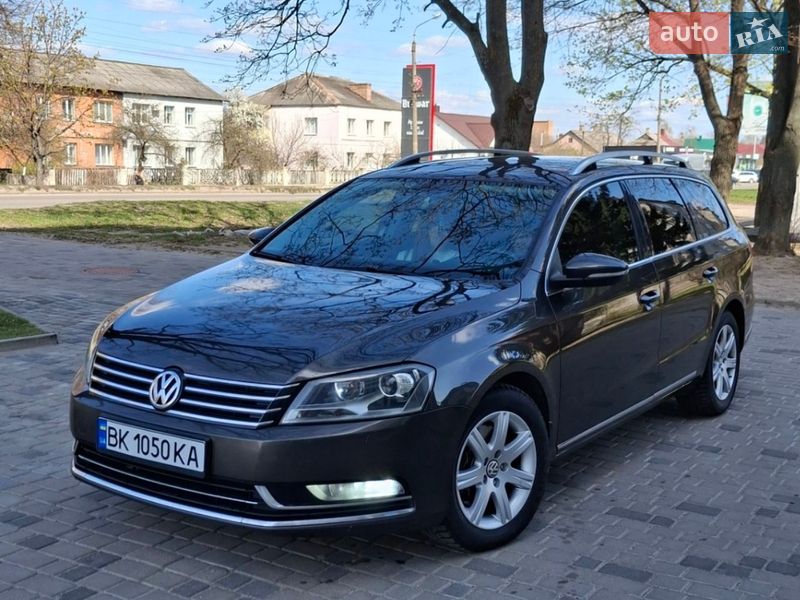 Volkswagen Passat 2011