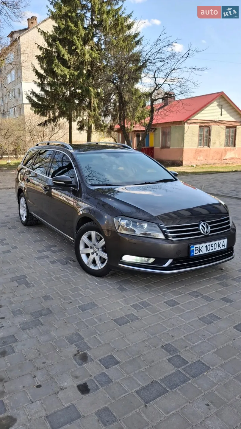 2011 Volkswagen Passat - мініатюра 5