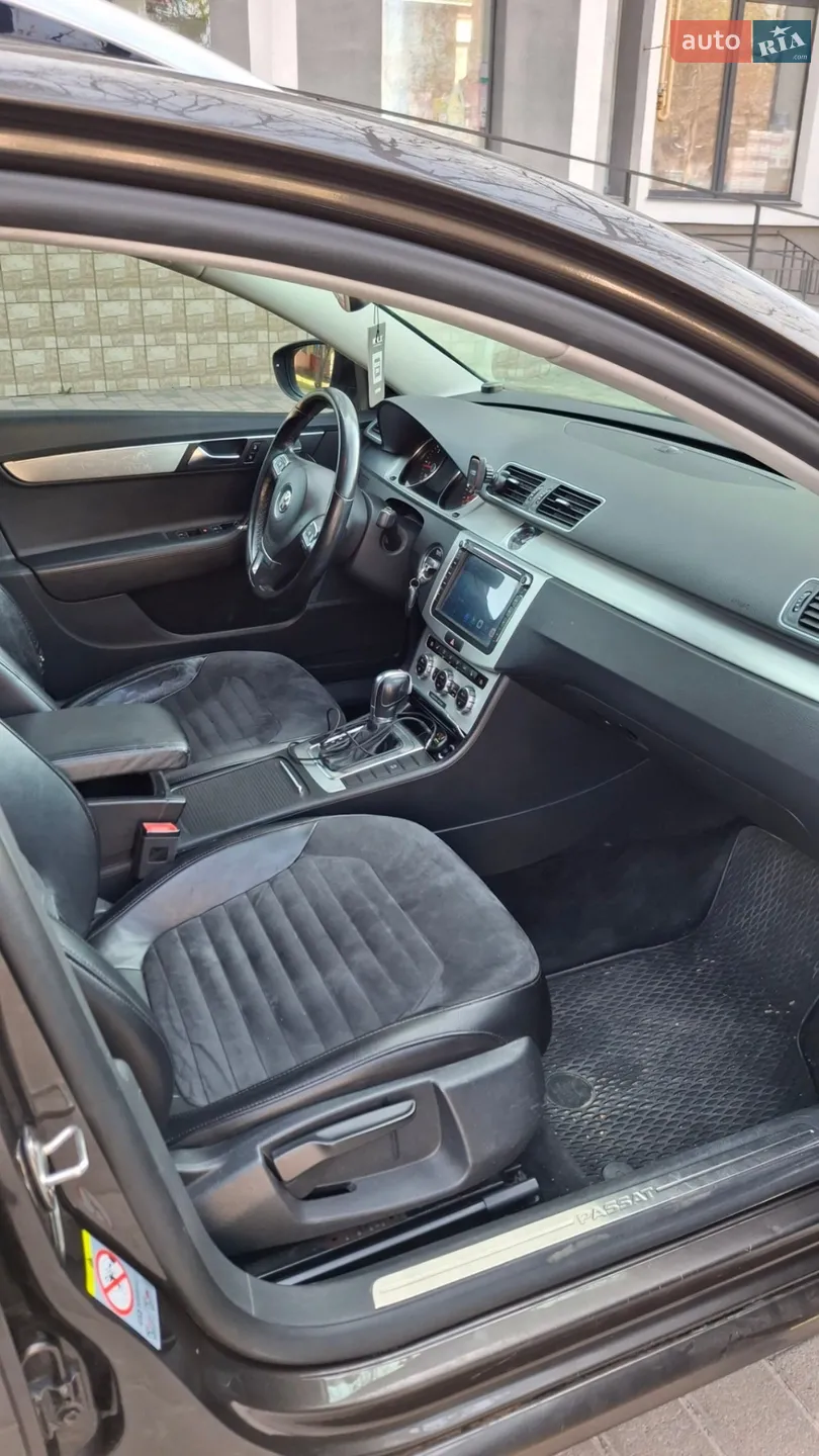 2011 Volkswagen Passat - мініатюра 20