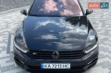 Седан Volkswagen Passat 2015 в Львові