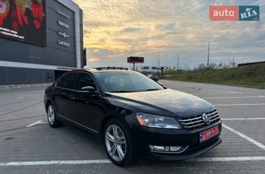 Седан Volkswagen Passat 2015 в Луцьку