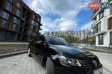 Универсал Volkswagen Passat 2011 в Тернополе