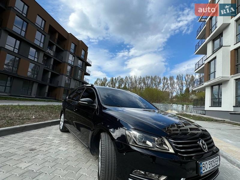 Универсал Volkswagen Passat 2011 в Тернополе