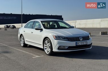 Седан Volkswagen Passat 2017 в Львові