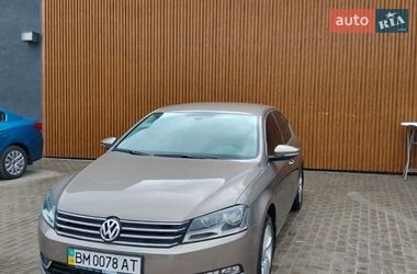 Седан Volkswagen Passat 2011 в Сумах