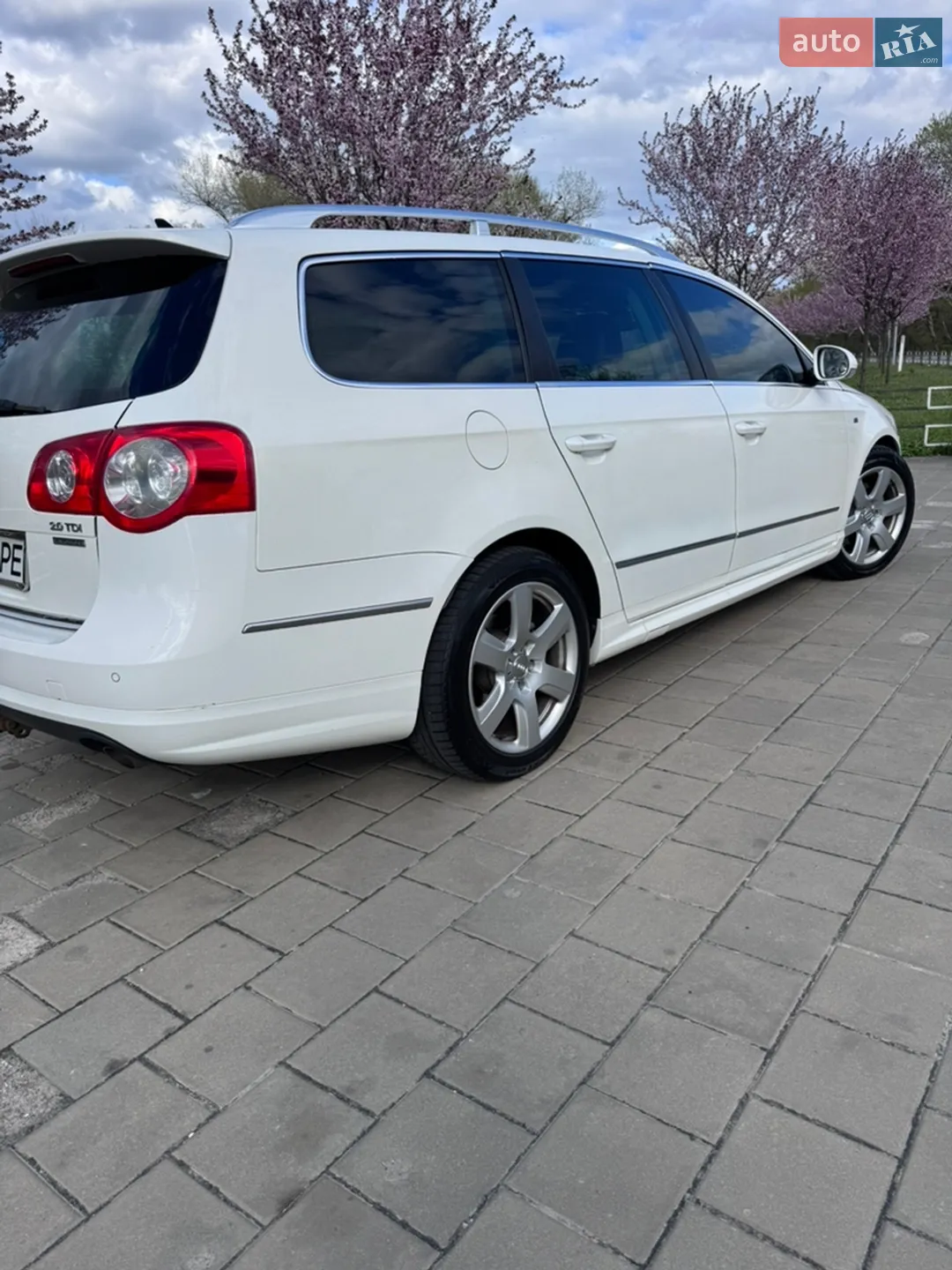 2010 Volkswagen Passat - мініатюра 11