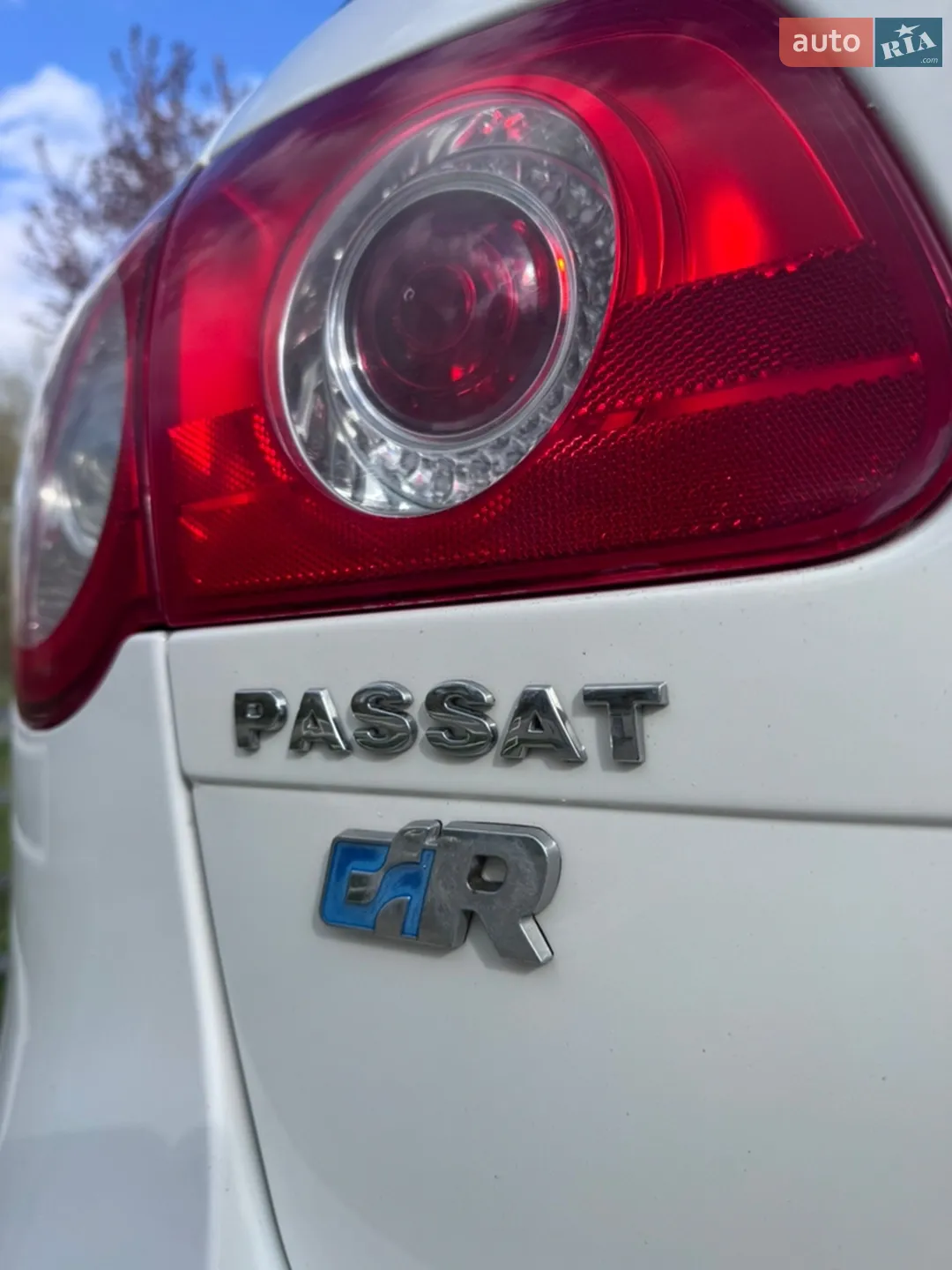 2010 Volkswagen Passat - мініатюра 13