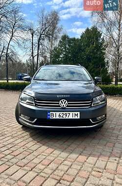 Універсал Volkswagen Passat 2011 в Лубнах