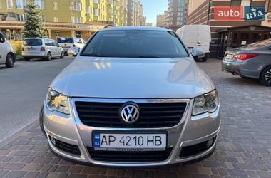Универсал Volkswagen Passat 2006 в Киеве