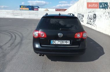 Універсал Volkswagen Passat 2010 в Львові