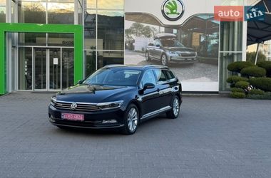 Універсал Volkswagen Passat 2017 в Луцьку