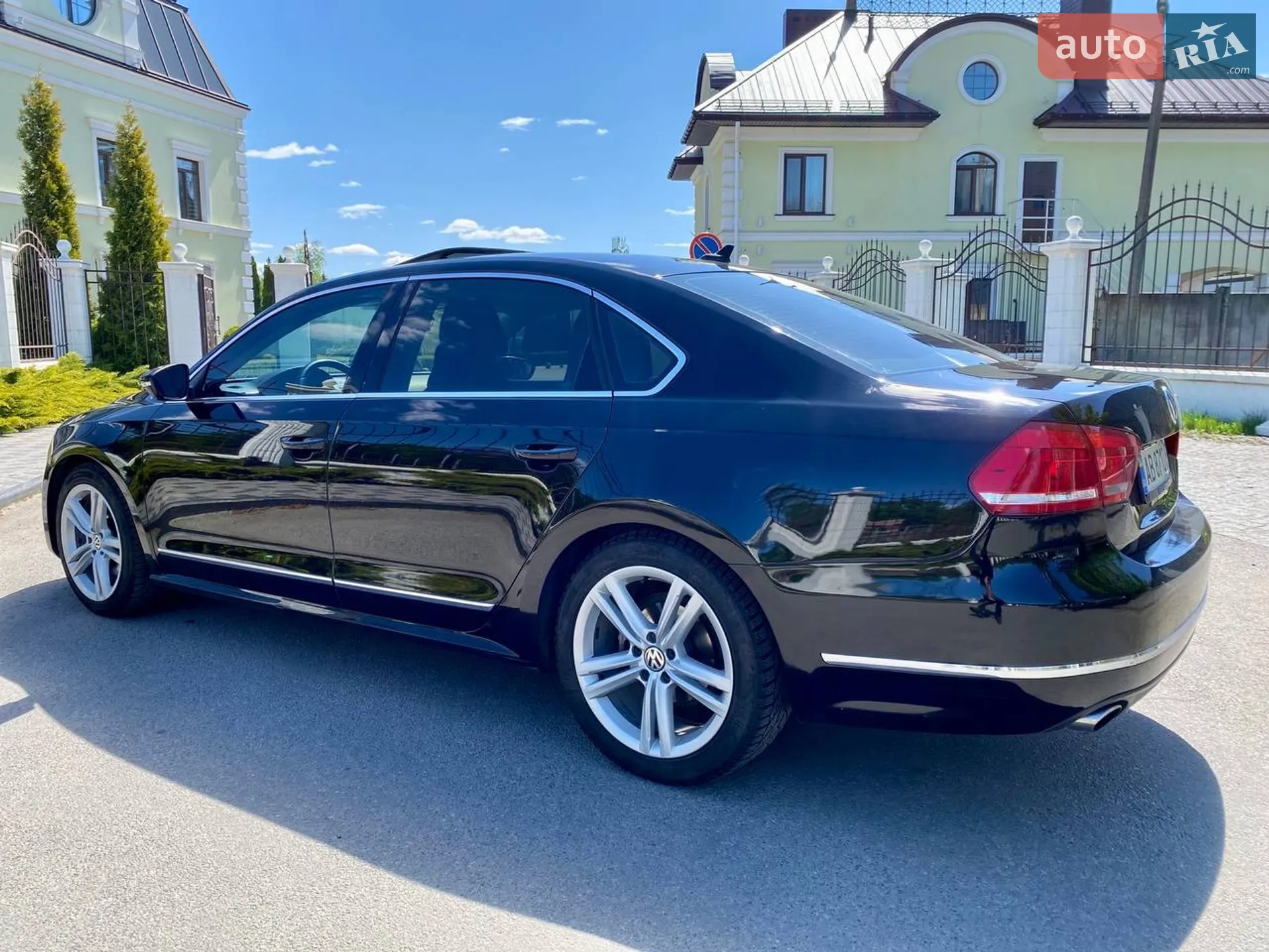 2011 Volkswagen Passat - мініатюра 16