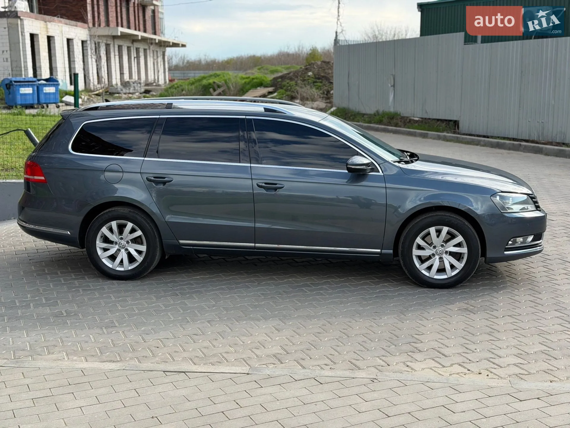 2012 Volkswagen Passat - мініатюра 2
