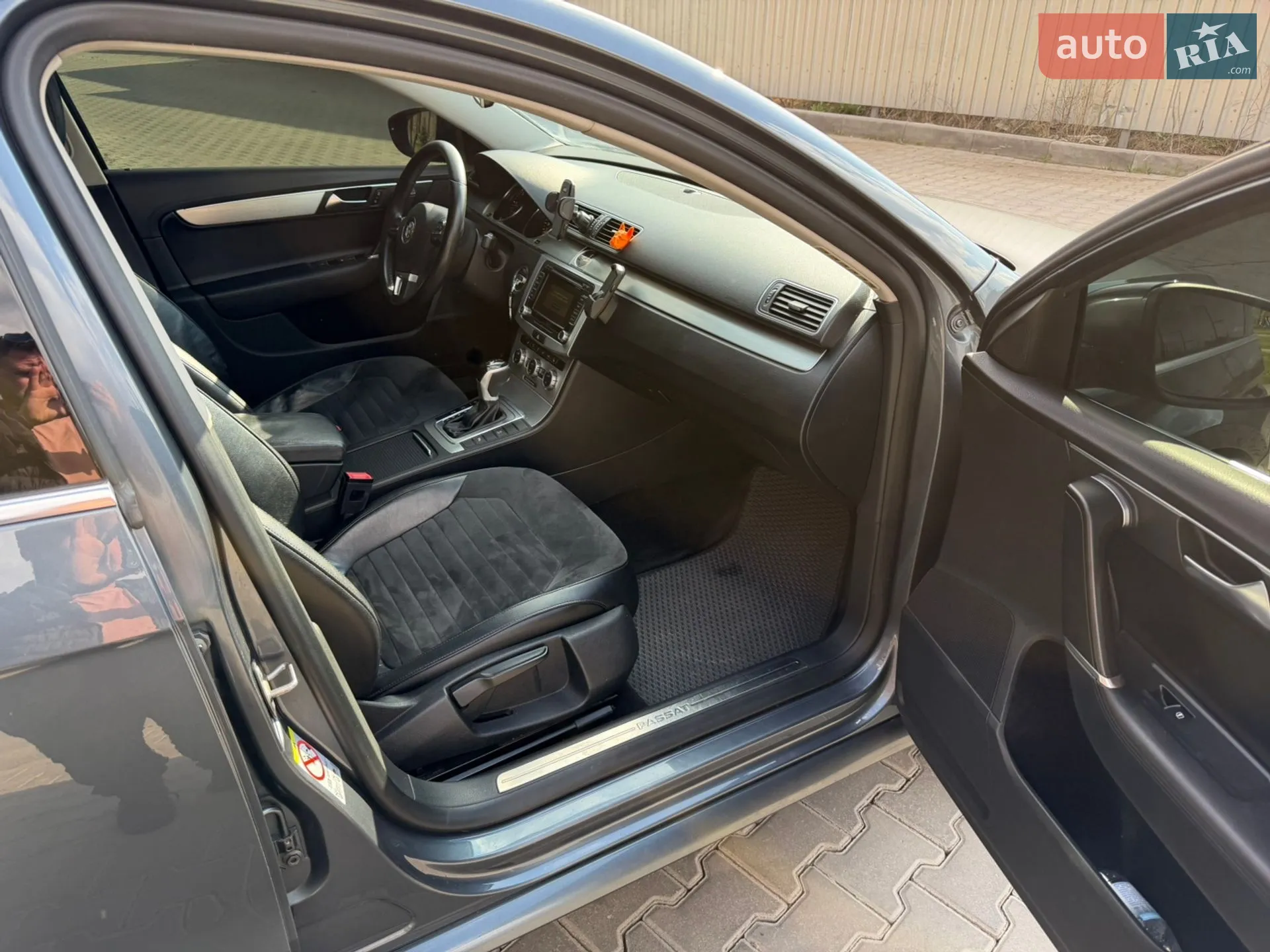 2012 Volkswagen Passat - мініатюра 32