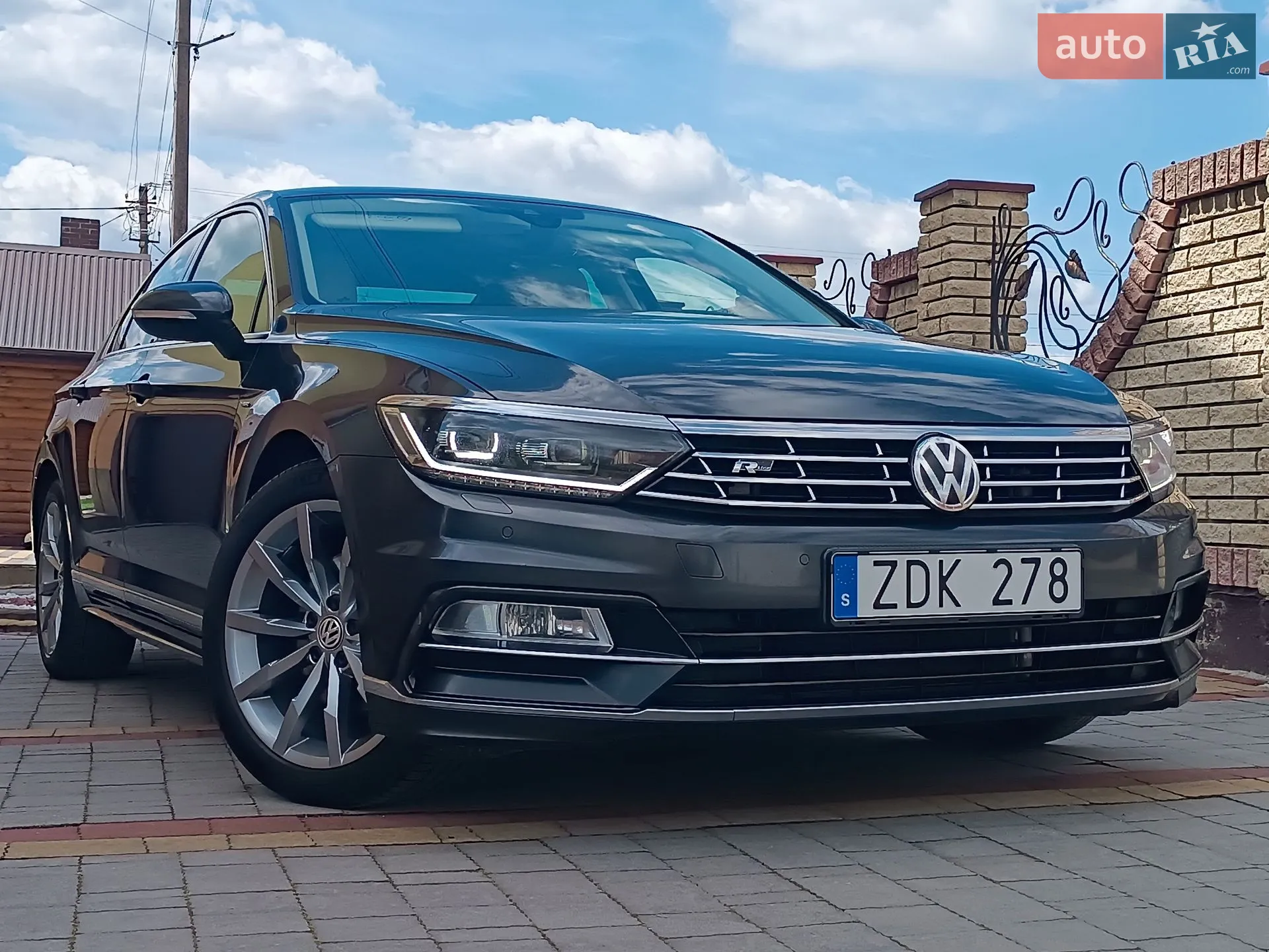 2018 Volkswagen Passat - мініатюра 10