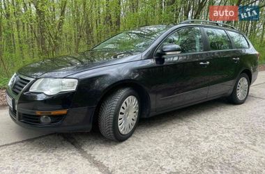 Универсал Volkswagen Passat 2007 в Ровно
