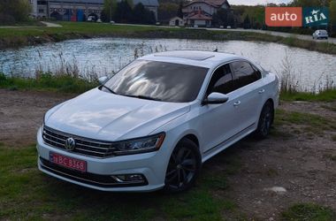 Седан Volkswagen Passat 2018 в Дніпрі