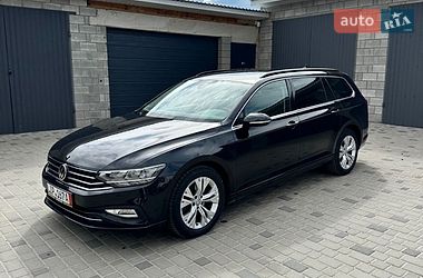 Универсал Volkswagen Passat 2023 в Березному