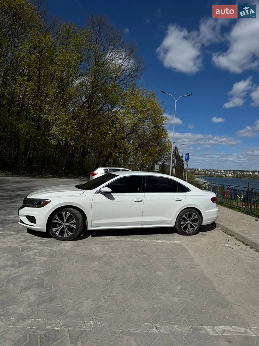 2020 Volkswagen Passat - мініатюра 18