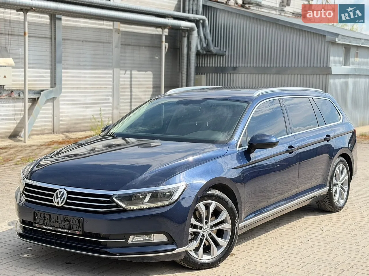 2016 Volkswagen Passat - мініатюра 11