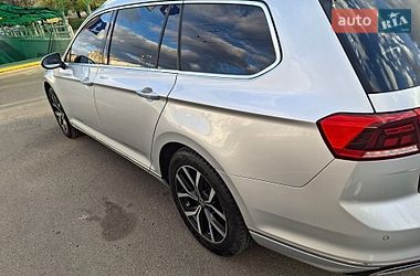Универсал Volkswagen Passat 2021 в Василькове