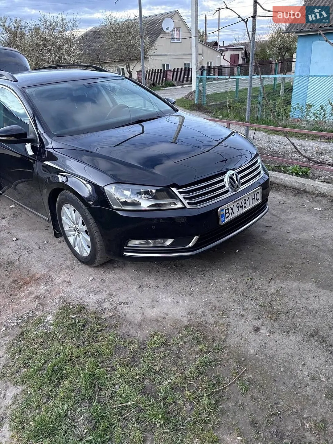 2011 Volkswagen Passat - фото 1