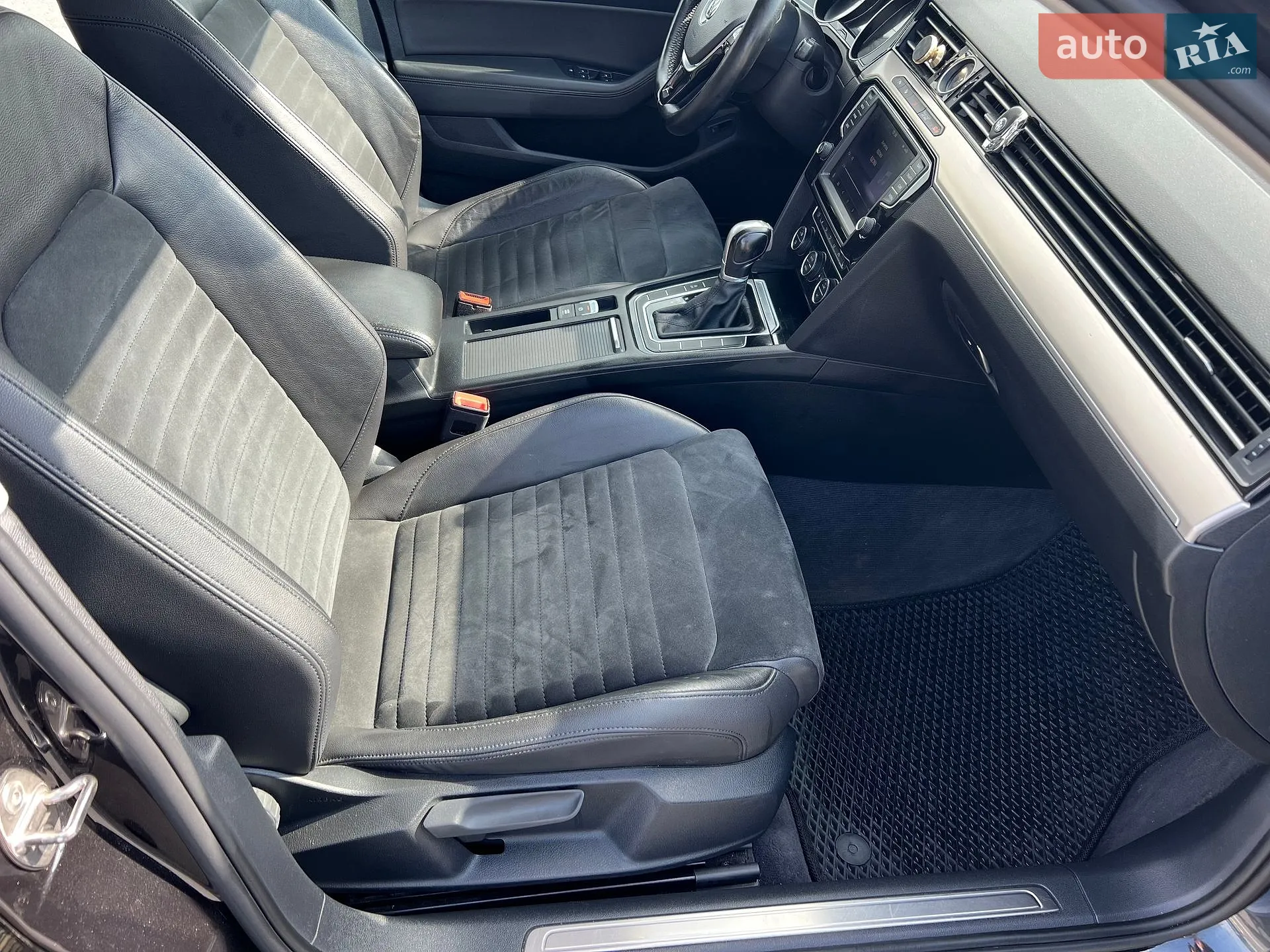 2015 Volkswagen Passat - мініатюра 18