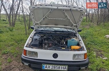 Універсал Volkswagen Passat 1989 в Синельниковому
