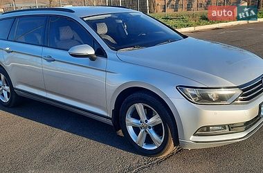 Універсал Volkswagen Passat 2015 в Кривому Розі