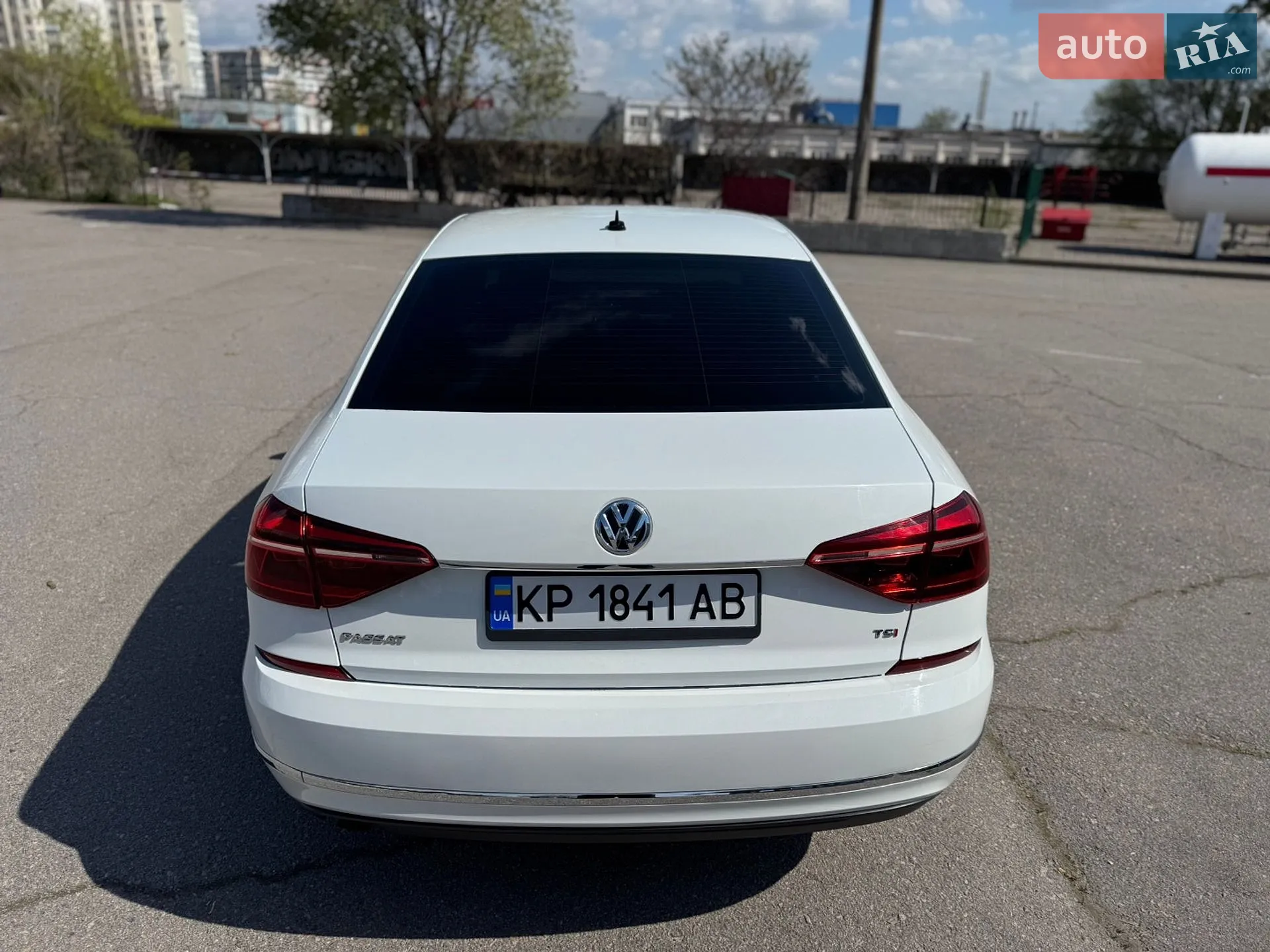 2016 Volkswagen Passat - мініатюра 18